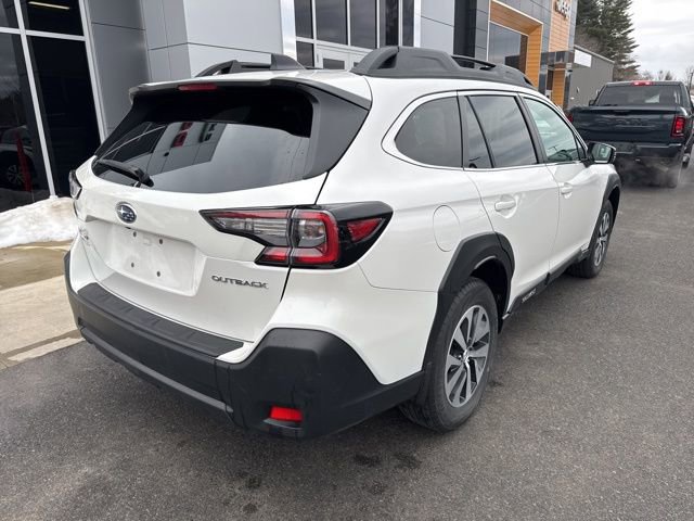 Used 2025 Subaru Outback Premium w/ Popular Package #1A image 6