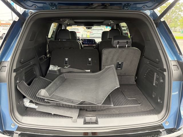 Used 2024 Chevrolet Traverse RS w/ LPO, Floor Liner Package FWD image 26