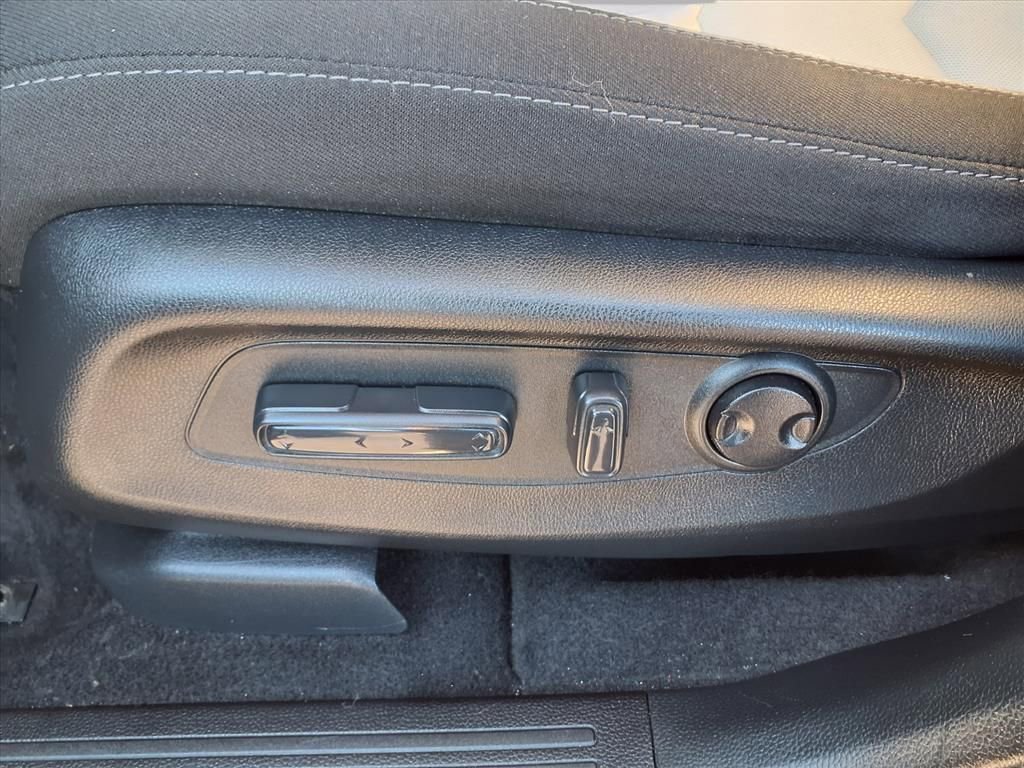 Used 2025 Honda CR-V EX image 24