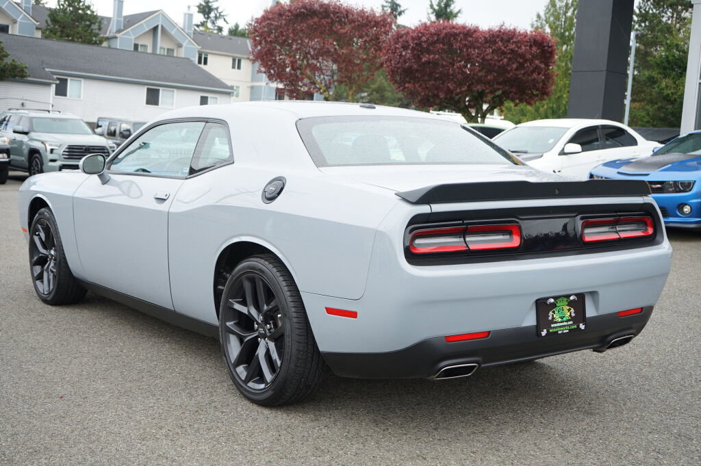 Used 2022 Dodge Challenger SXT w/ Blacktop Package image 3