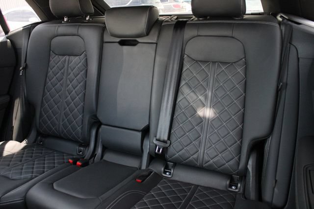 Used 2024 Audi SQ8 Premium Plus w/ S Sport Package AWD/4WD image 21