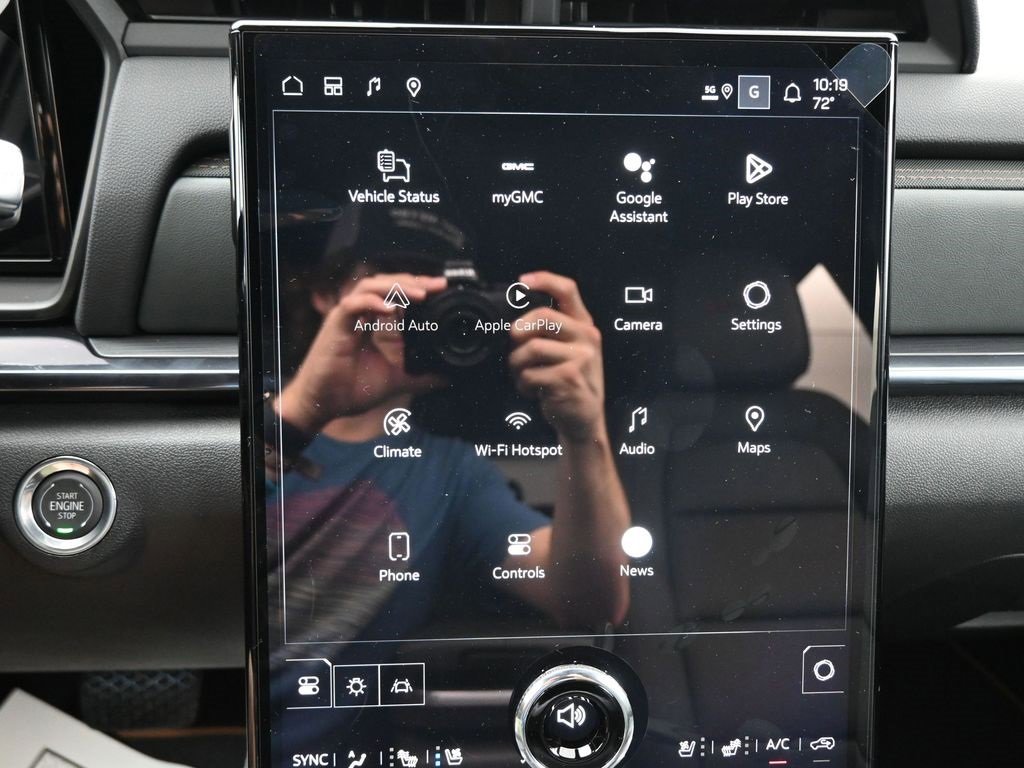 New 2026 GMC Terrain AT4 w/ Convenience Package III image 15