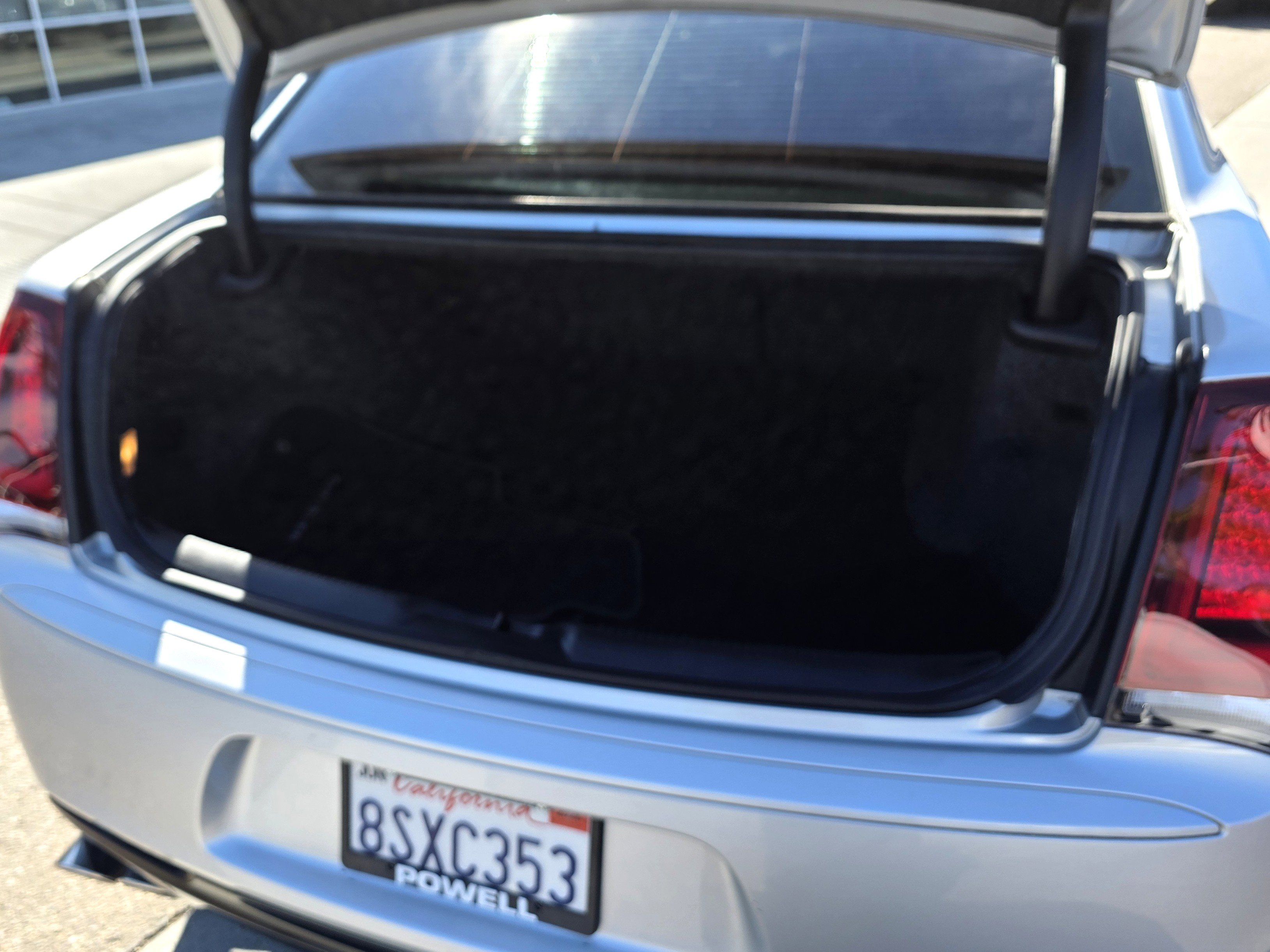 Used 2019 Chrysler 300 Touring w/ Sport Appearance Package image 18