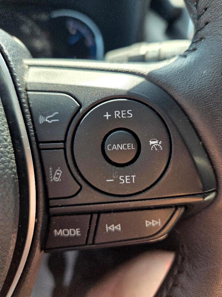 Used 2023 Toyota RAV4 XLE image 20