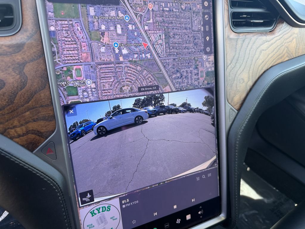 Used 2019 Tesla Model S Standard Range AWD/4WD image 18