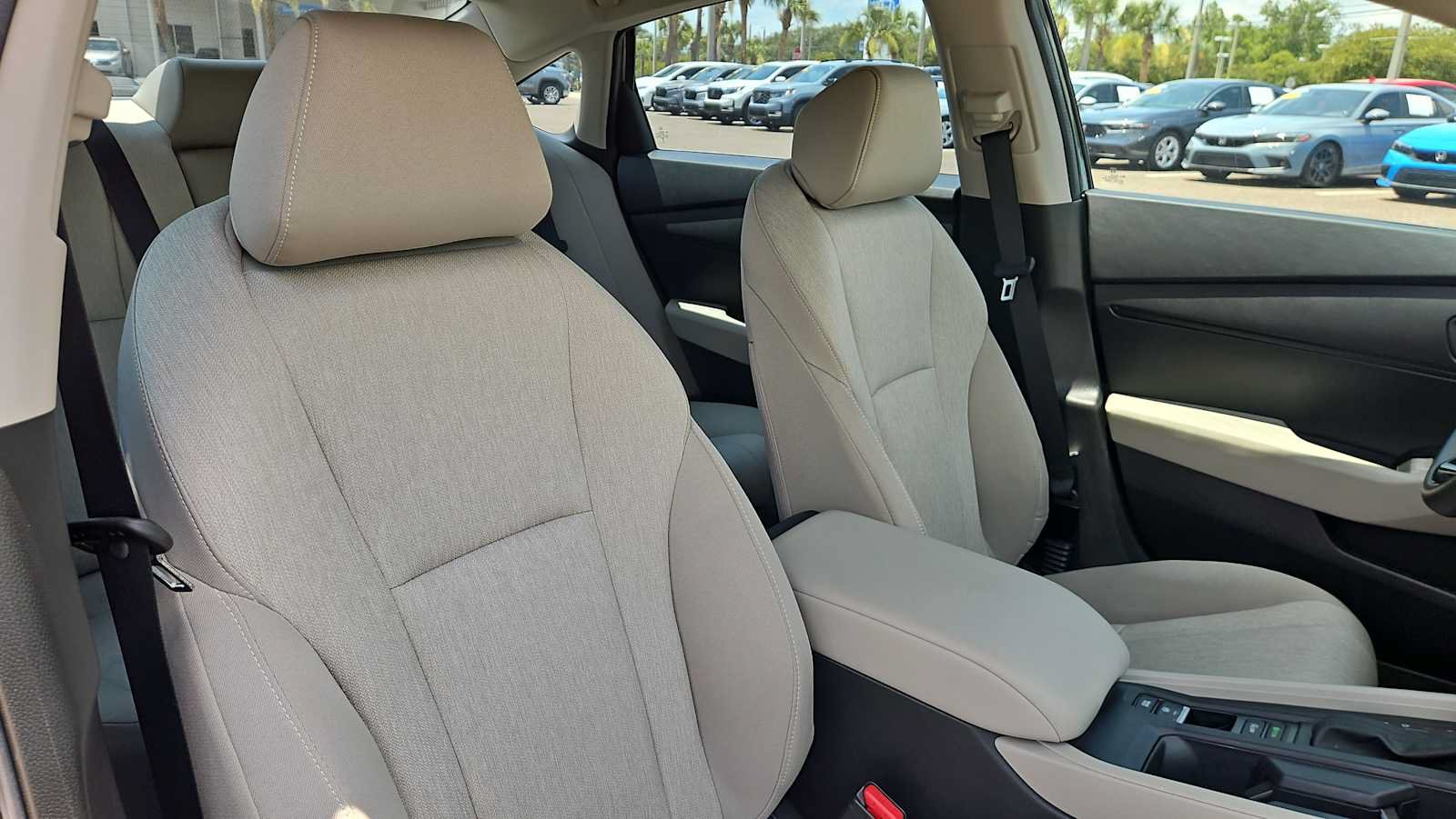 Certified 2025 Honda Accord LX image 24