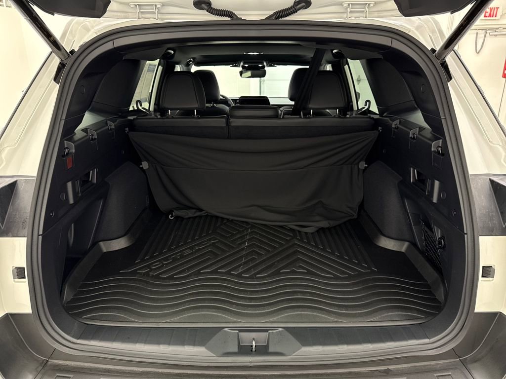 Used 2026 Subaru Outback Premium image 26