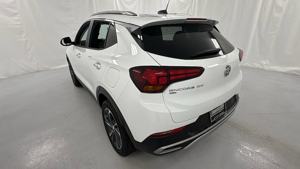 Used 2023 Buick Encore GX Select image 5