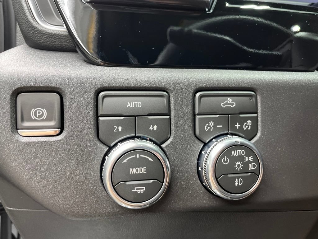 New 2026 GMC Sierra 1500 Elevation AWD/4WD image 11