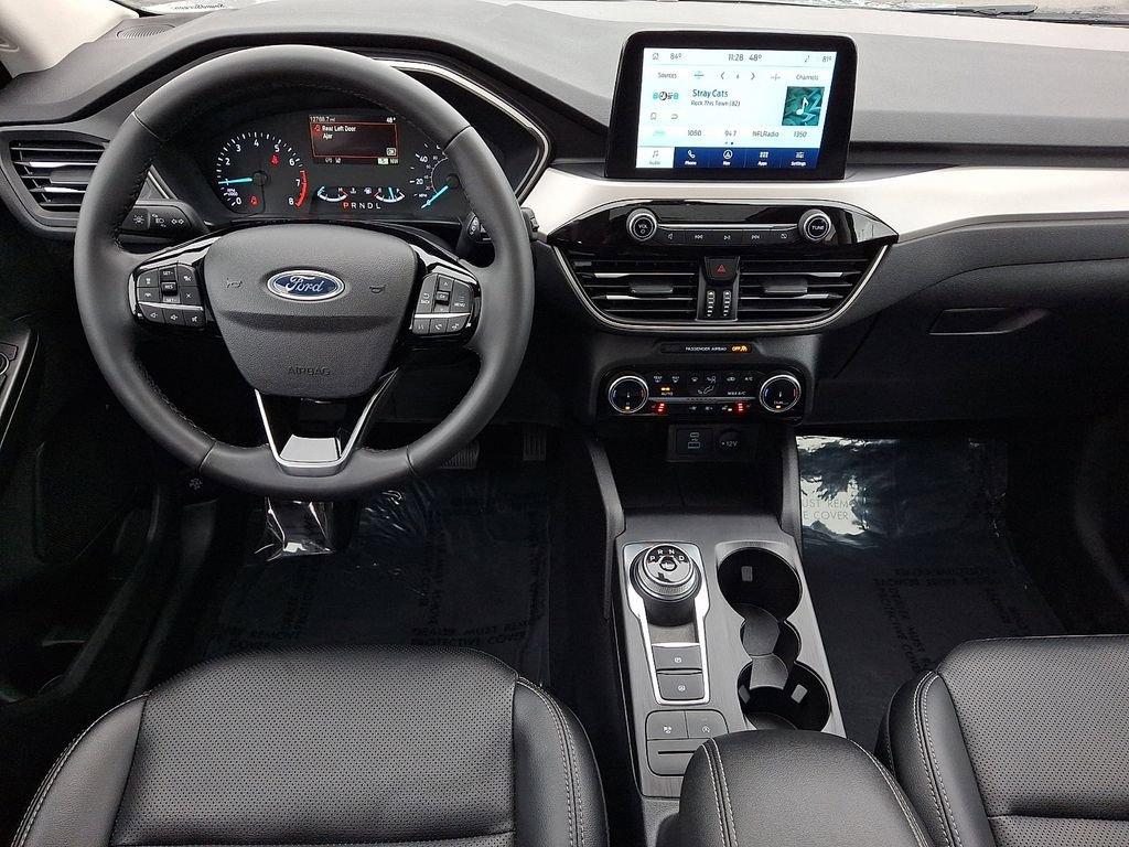 Certified 2022 Ford Escape SEL image 11