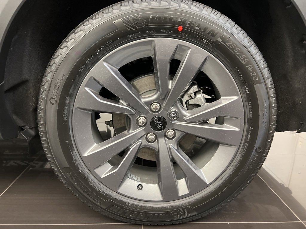 New 2026 Ford Explorer Active w/ Active Comfort Package image 7