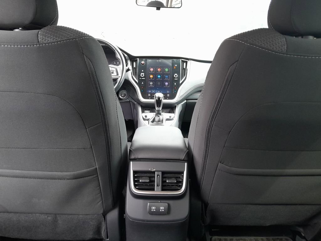 Used 2022 Subaru Outback Premium image 31