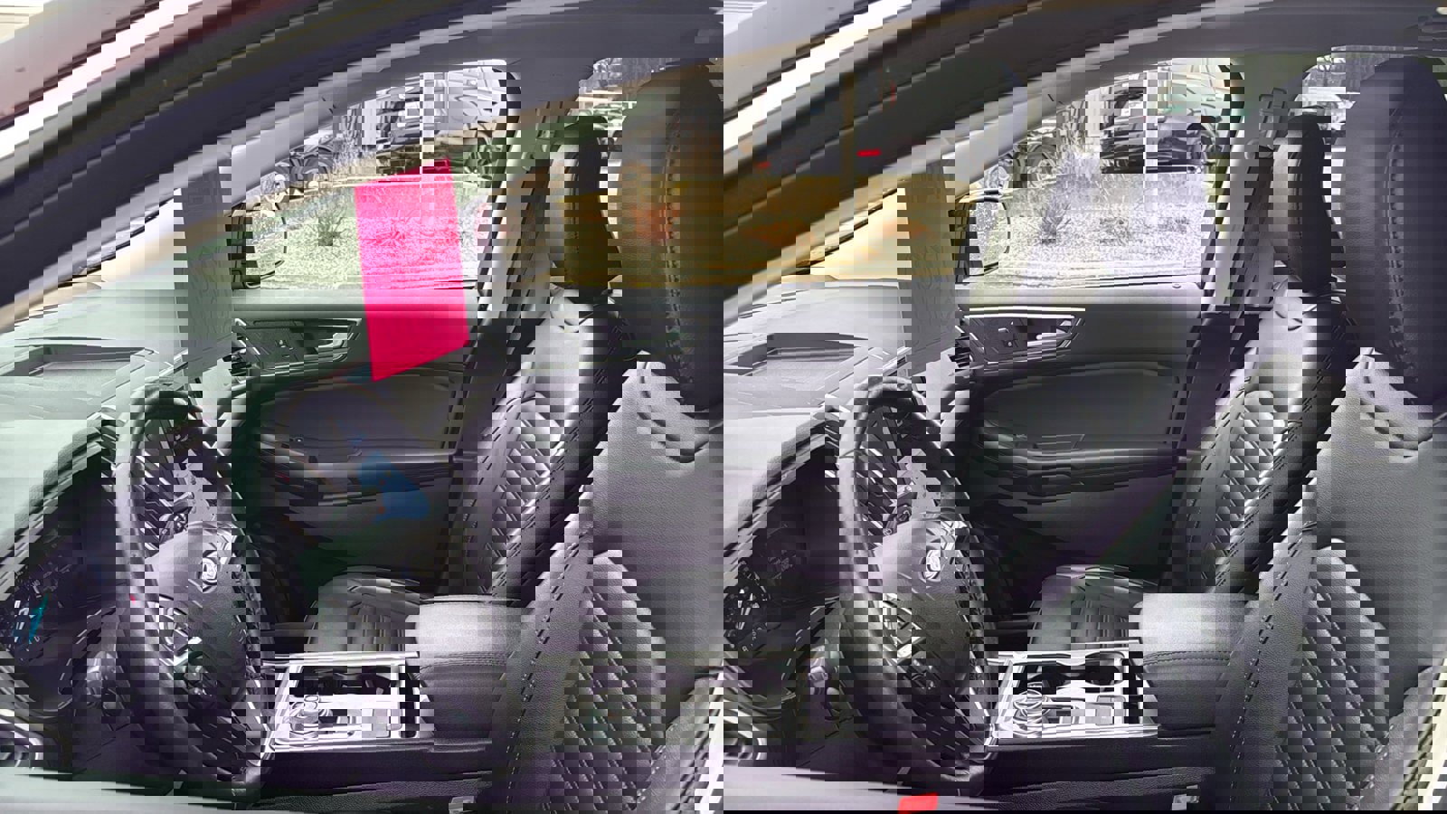 Used 2023 Ford Edge SEL w/ Convenience Package image 12