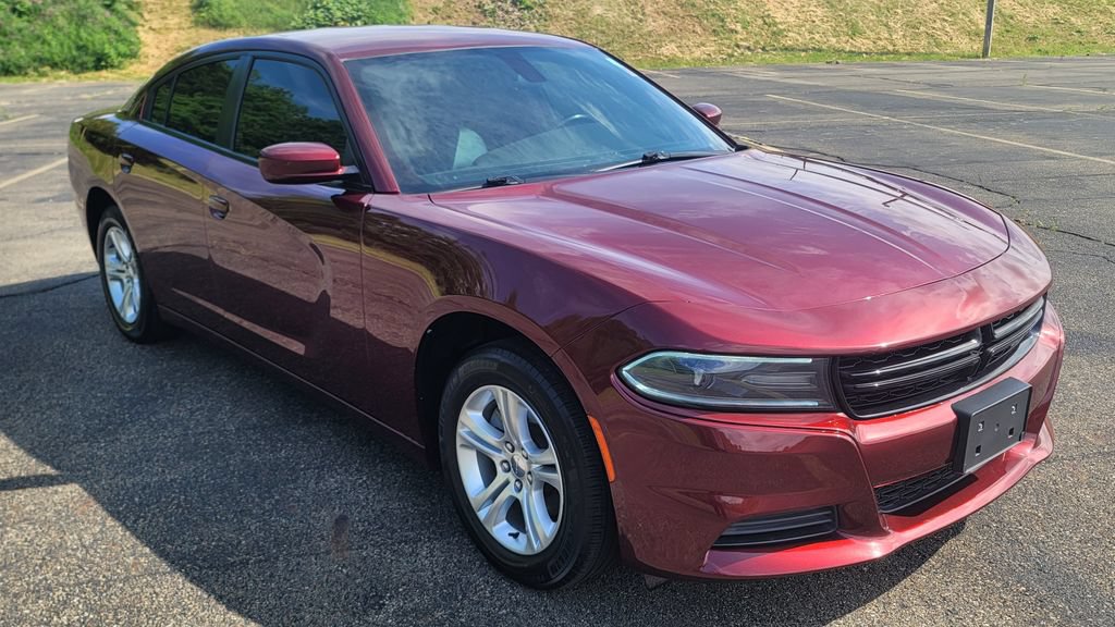 Used 2021 Dodge Charger SXT w/ Leather Interior Group RWD image 2