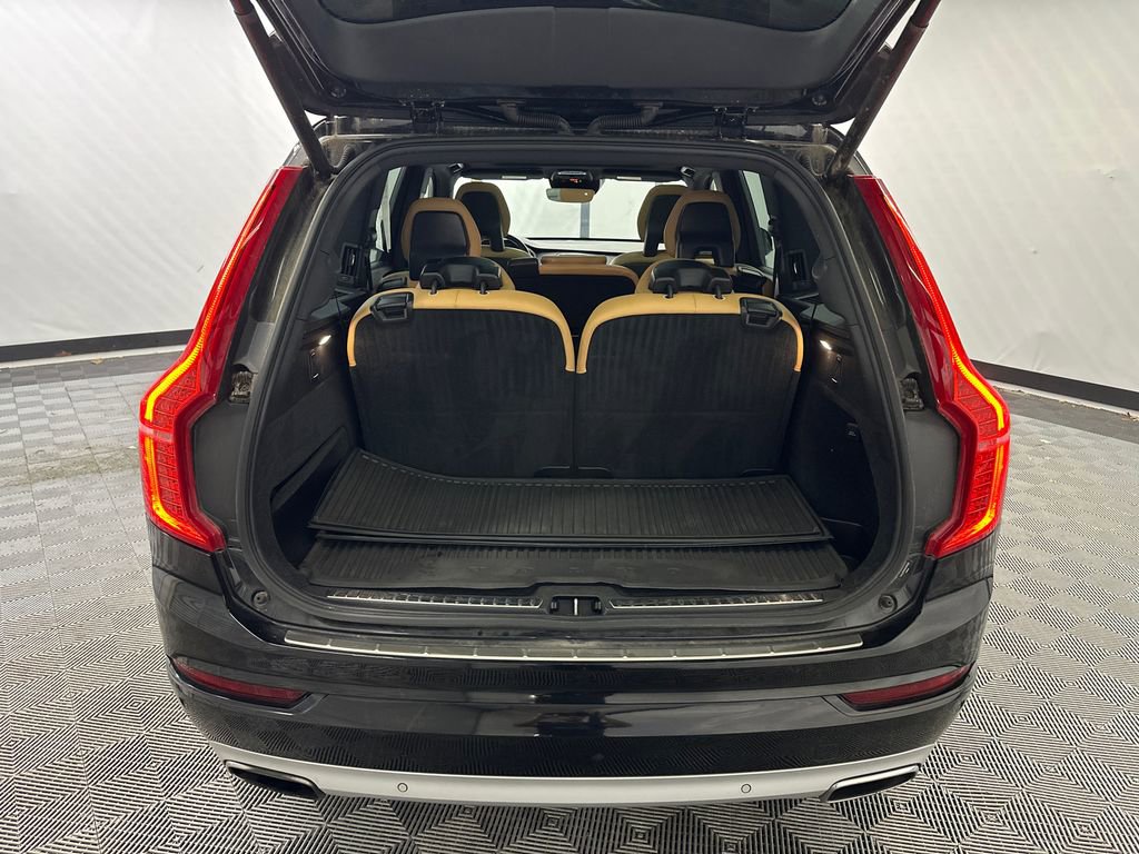 Used 2017 Volvo XC90 T6 Momentum w/ Vision Package AWD/4WD image 21