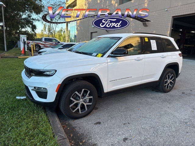 Used 2025 Jeep Grand Cherokee Limited w/ Trailer Tow Package