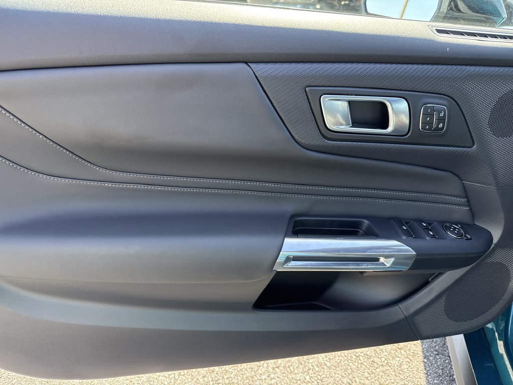 Used 2026 Ford Mustang Premium RWD image 10