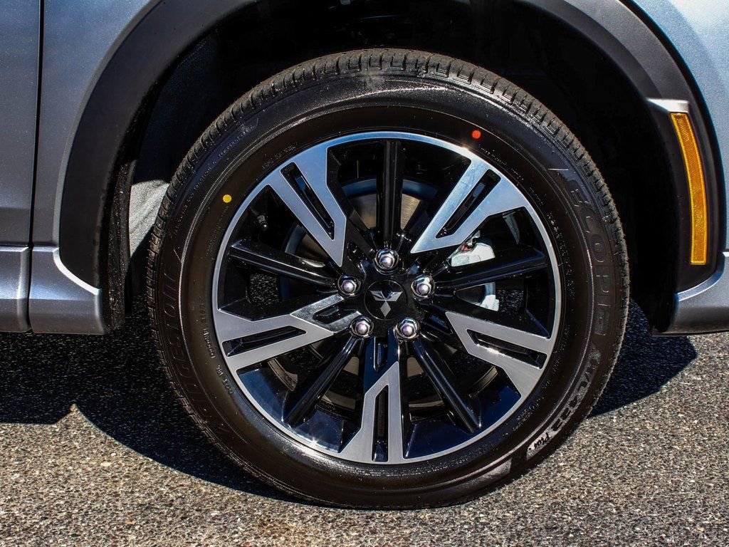 New 2026 Mitsubishi Eclipse Cross SEL image 7