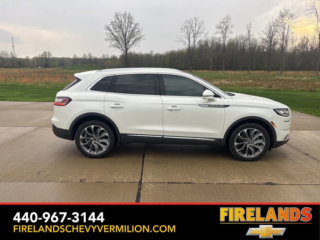 Used 2021 Lincoln Nautilus Reserve w/ Cargo Utility Package image 6