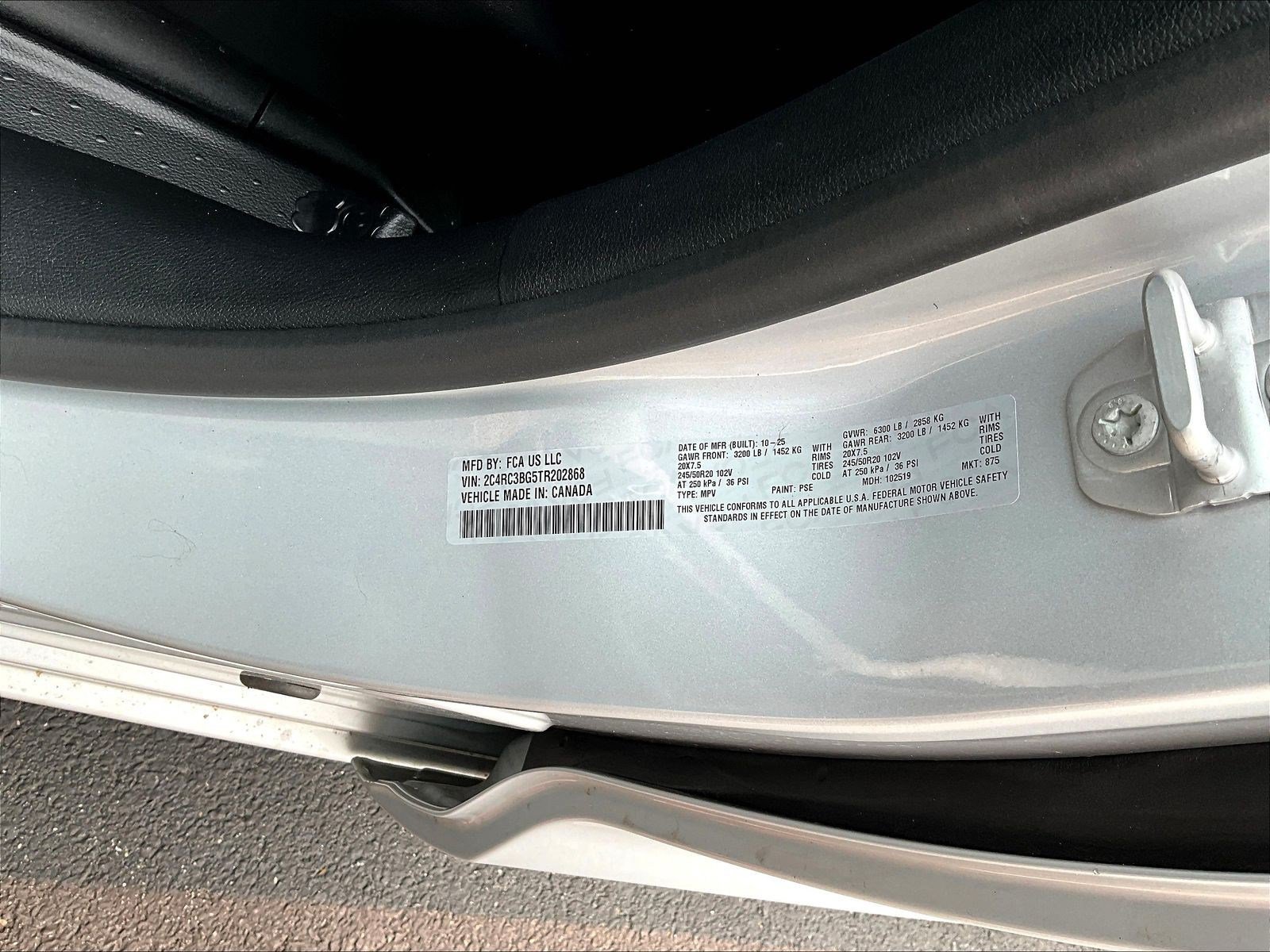 Used 2026 Chrysler Pacifica Select w/ S Appearance Package AWD/4WD image 19