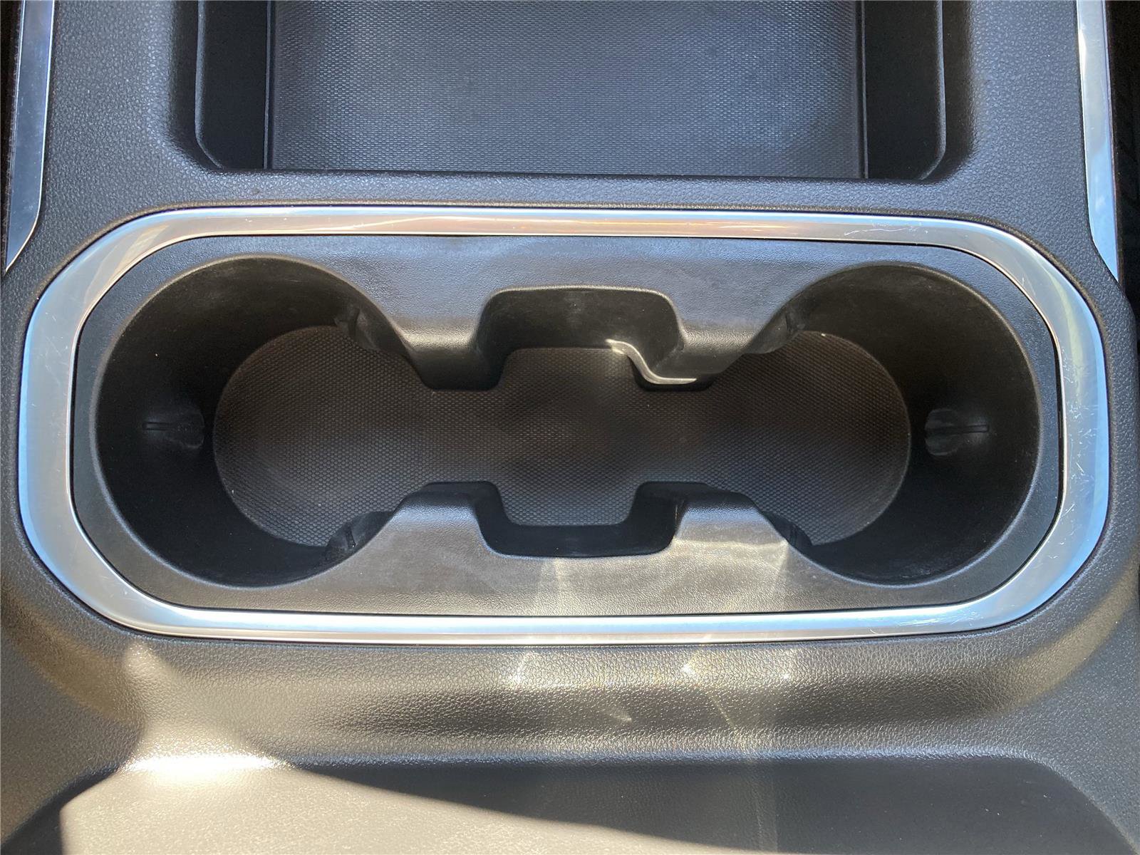 Used 2020 Chevrolet Silverado 1500 RST image 15