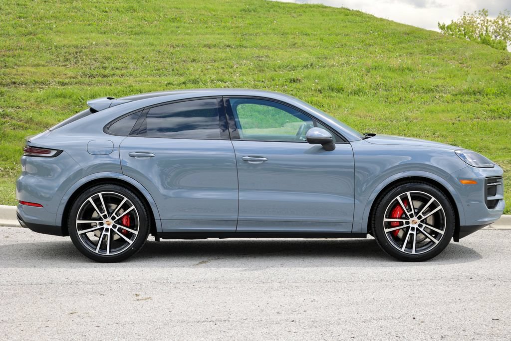 New 2026 Porsche Cayenne S AWD/4WD image 24