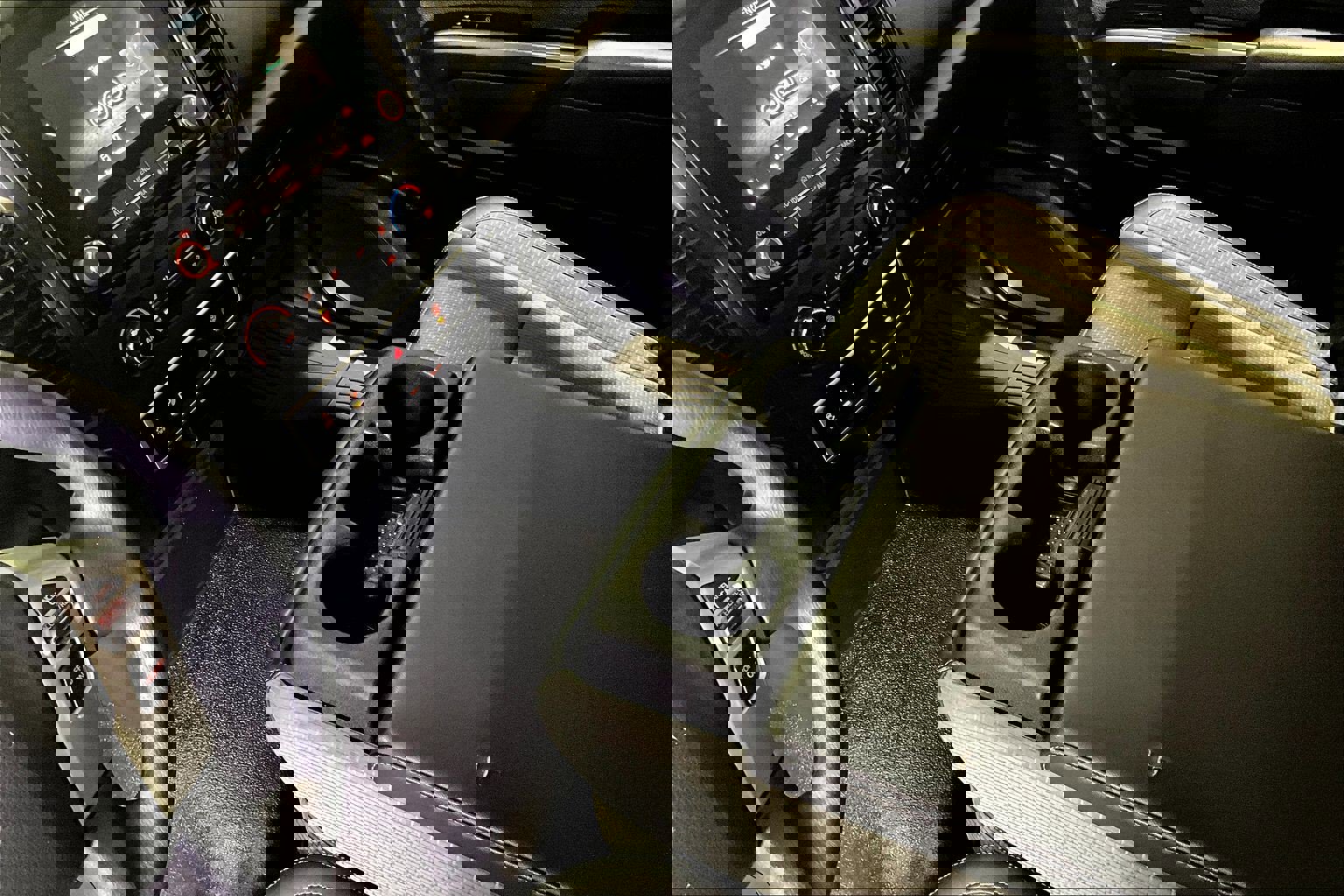 Used 2021 Nissan Titan S w/ S Utility Package image 18