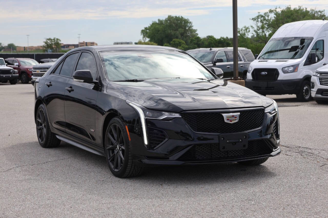 Used 2021 Cadillac CT4 V w/ Technology Package AWD/4WD image 4
