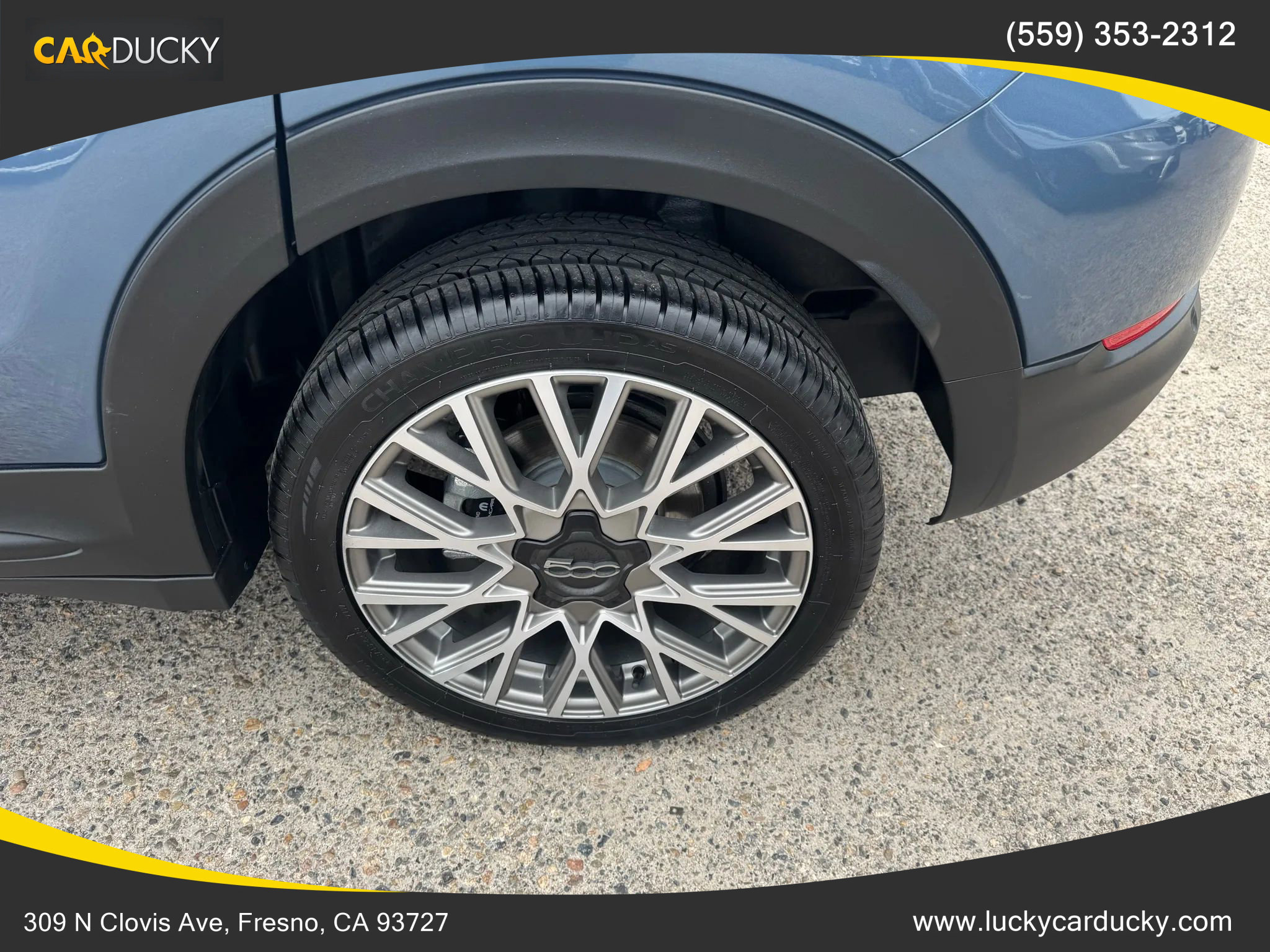 Used 2017 FIAT 500X Lounge w/ Advanced Safety Package image 24