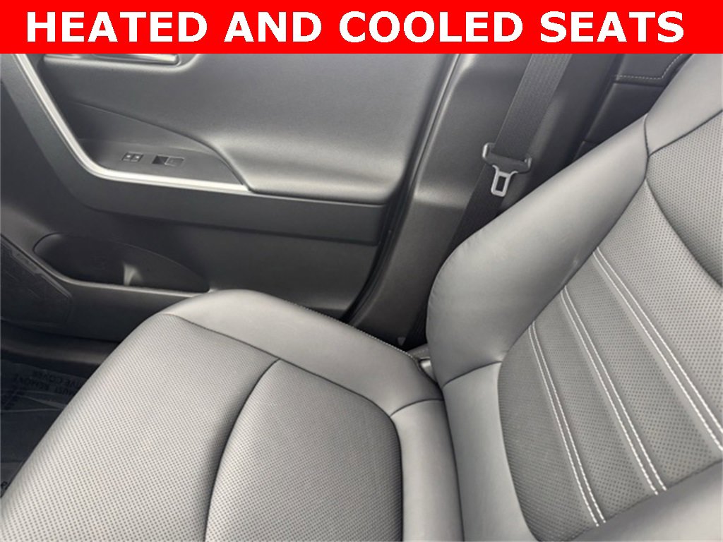 Certified 2022 Toyota RAV4 Limited image 22