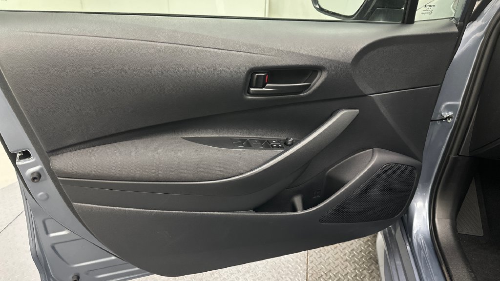 New 2027 Toyota Corolla LE FWD image 14