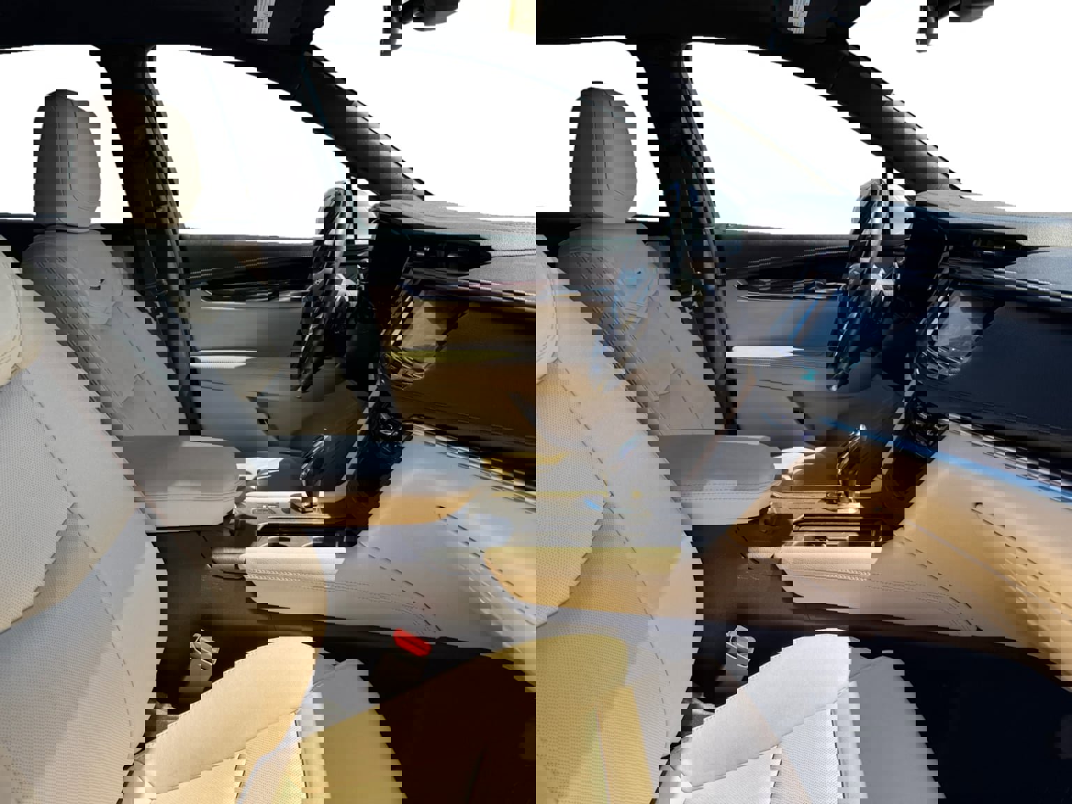 Used 2018 Cadillac XT5 Premium Luxury FWD image 17