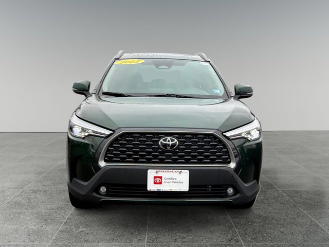 Used 2023 Toyota Corolla Cross XLE w/ Convenience Package image 8