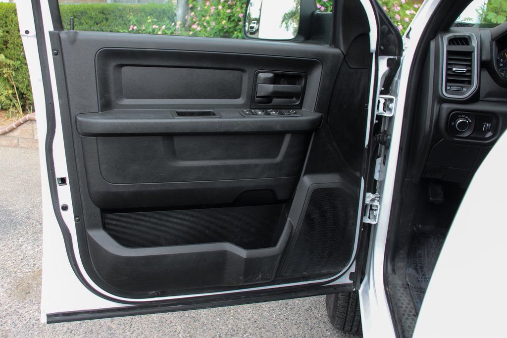 Used 2021 RAM 3500 Tradesman w/ Chrome Appearance Group image 15