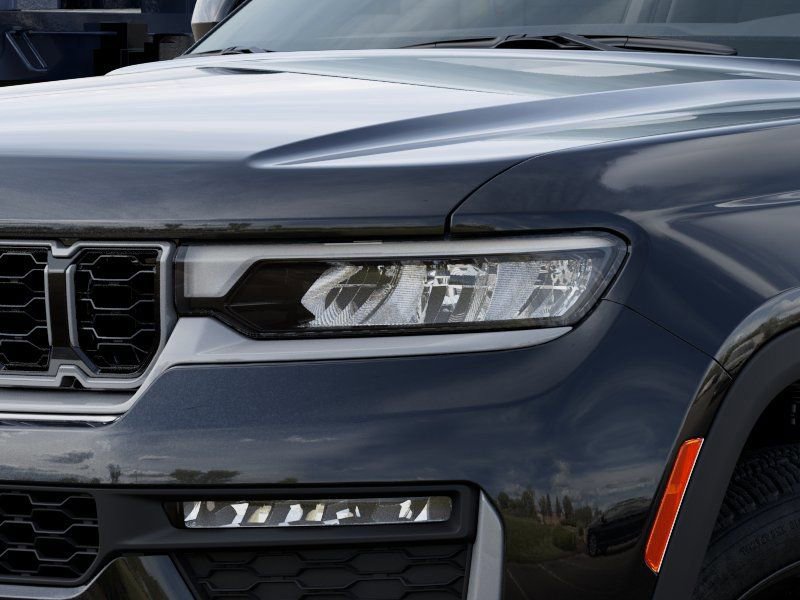 New 2026 Jeep Grand Cherokee Limited w/ Limited Altitude Package image 10
