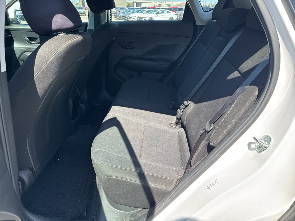 Used 2024 Hyundai Kona SE AWD/4WD image 9