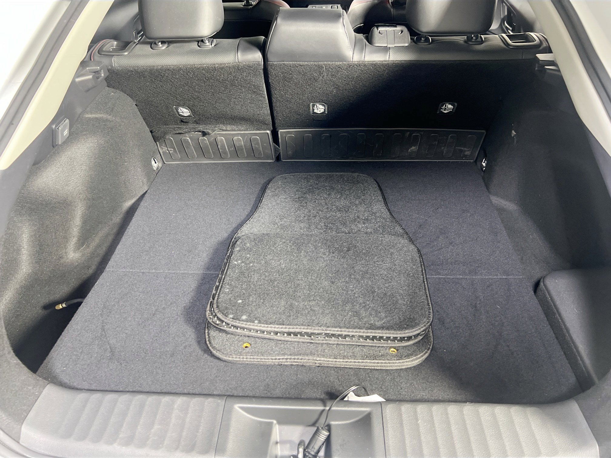 Used 2024 Toyota Prius Prime Premium w/ Advanced Technology Package image 25