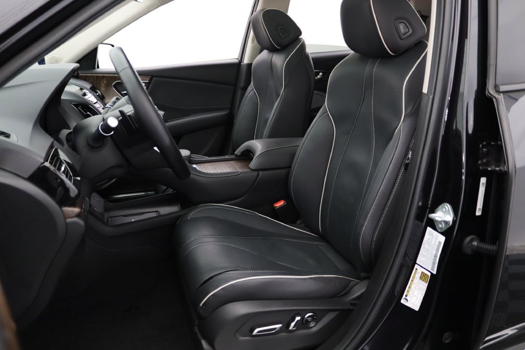 Used 2024 Acura RDX w/ Advance Package AWD/4WD image 2