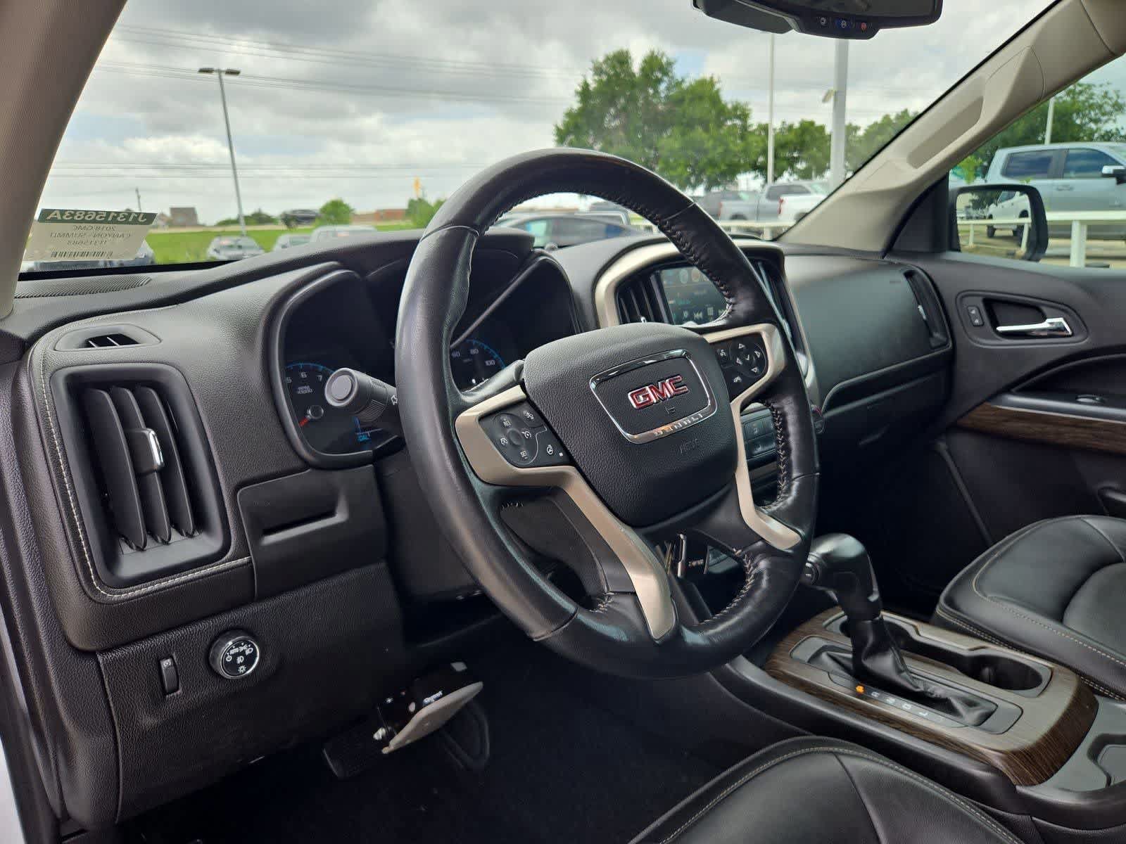 Used 2018 GMC Canyon Denali RWD image 2