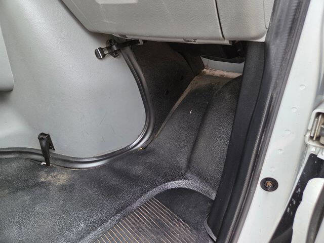 Used 2018 Ford E-350 and Econoline 350 Super Duty w/ Power Windows & Locks Group RWD image 36