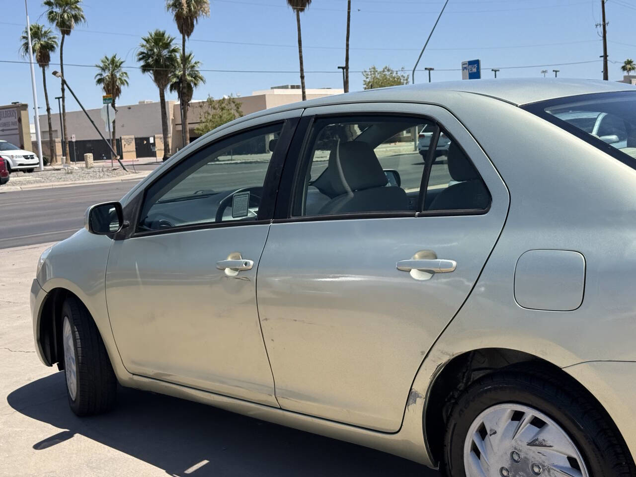 Used 2007 Toyota Yaris Sedan FWD image 11