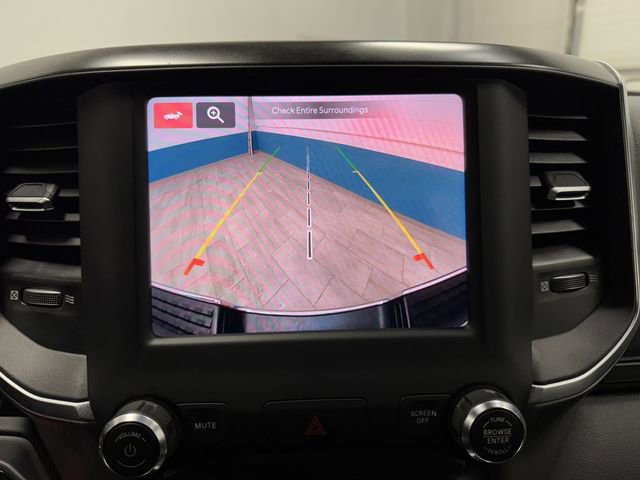 Used 2024 RAM 2500 Big Horn w/ Bed Utility Group image 8