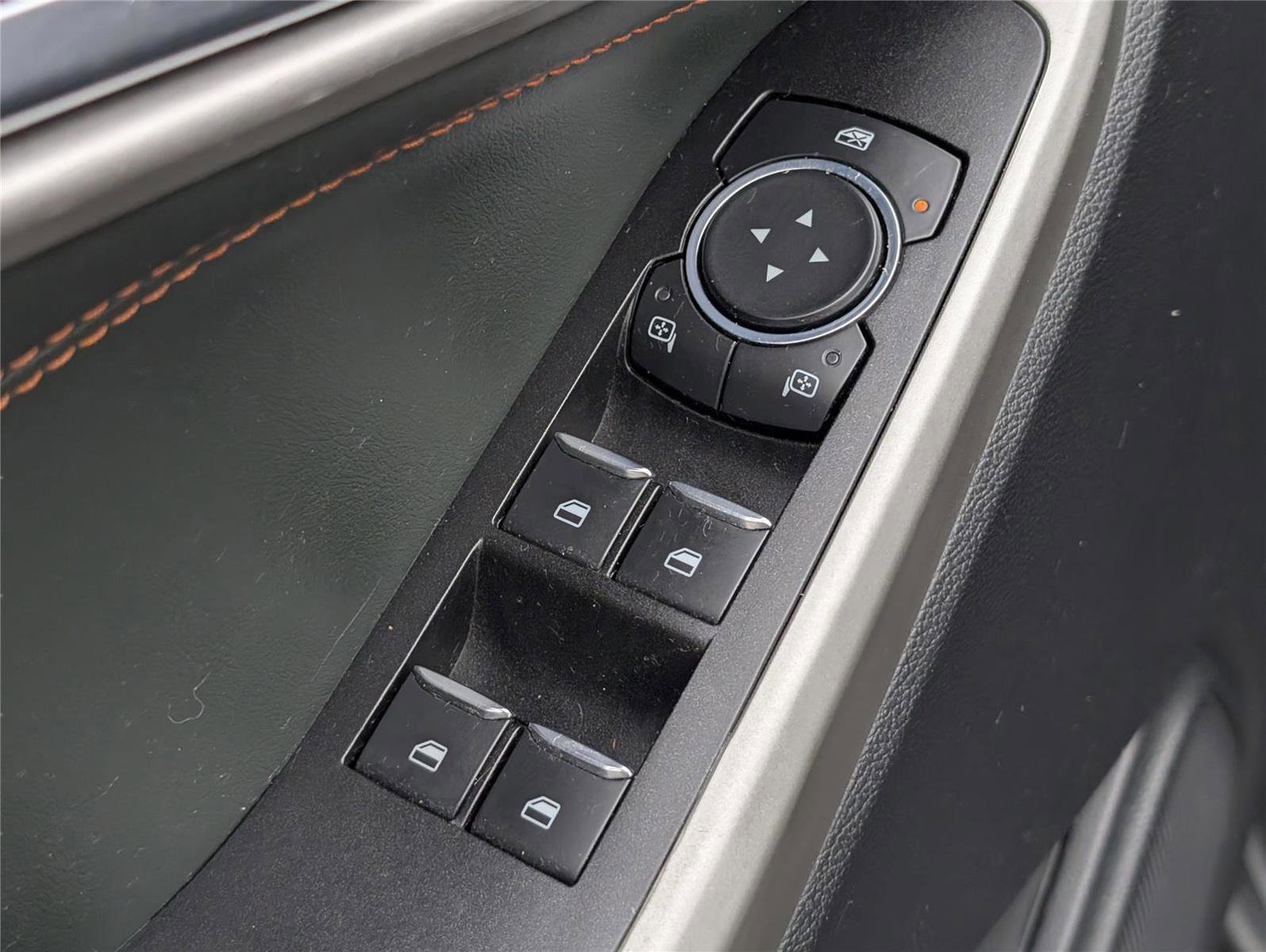 Used 2022 Ford Explorer Timberline image 14