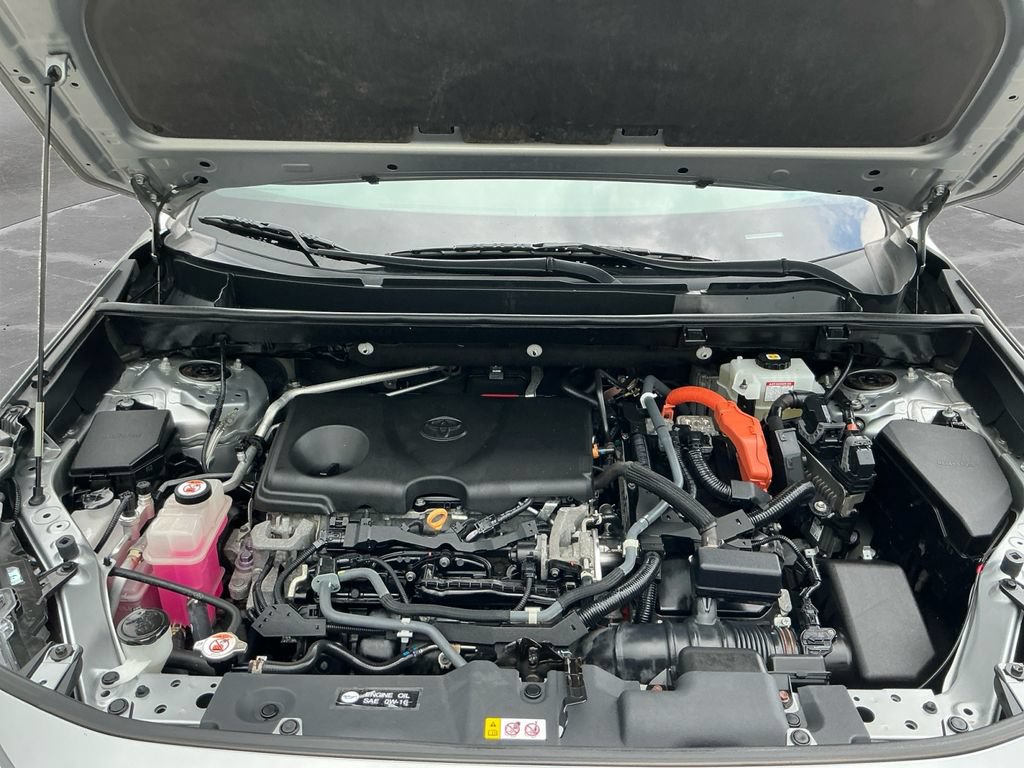 Used 2021 Toyota RAV4 XSE w/ XSE Grade Weather Package AWD/4WD image 18