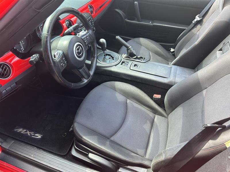 Used 2015 MAZDA MX-5 Miata Club RWD image 11