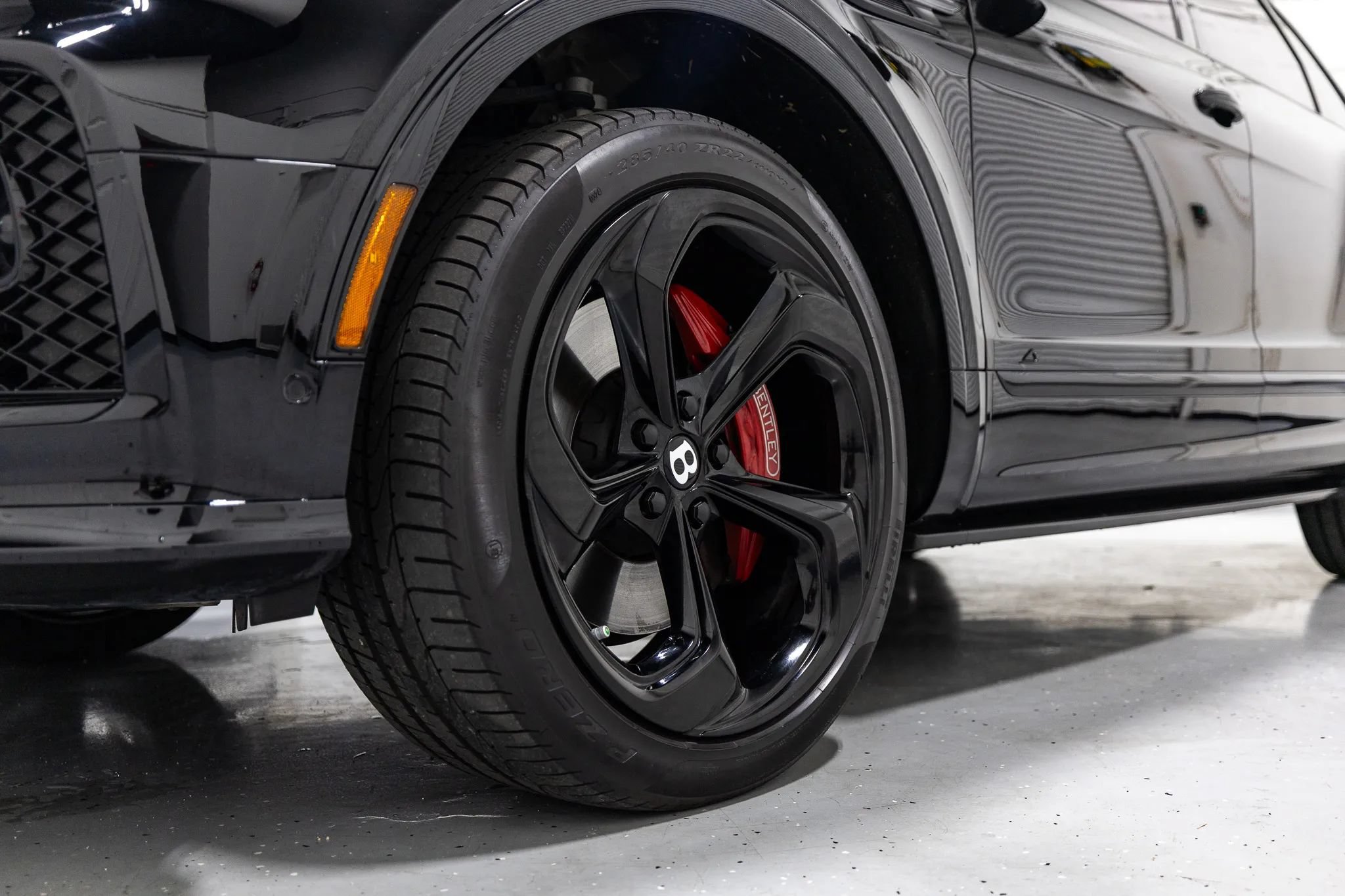 Used 2022 Bentley Bentayga AWD/4WD image 9