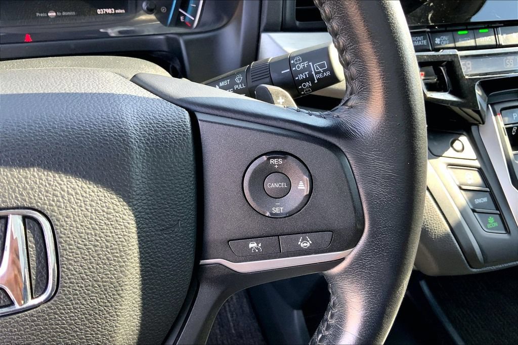 Used 2023 Honda Odyssey EX-L image 19
