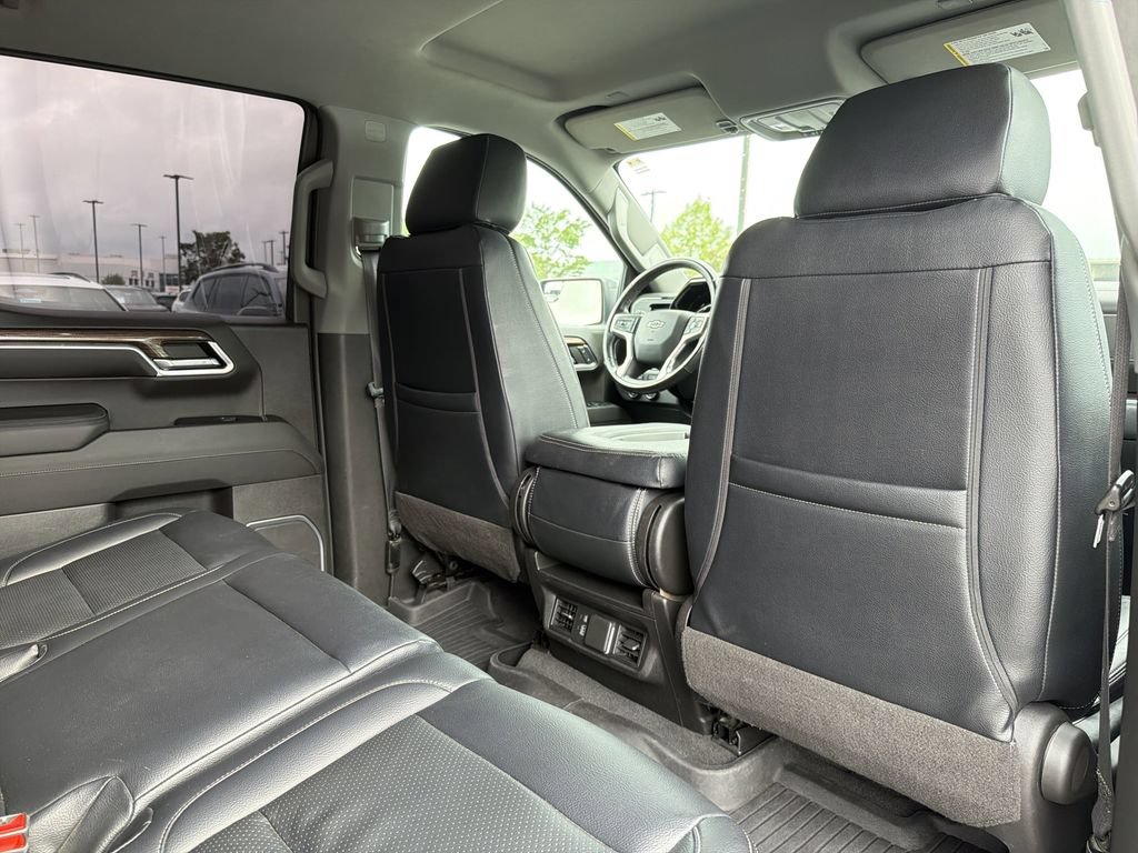 Used 2022 Chevrolet Silverado 1500 RST AWD/4WD image 16