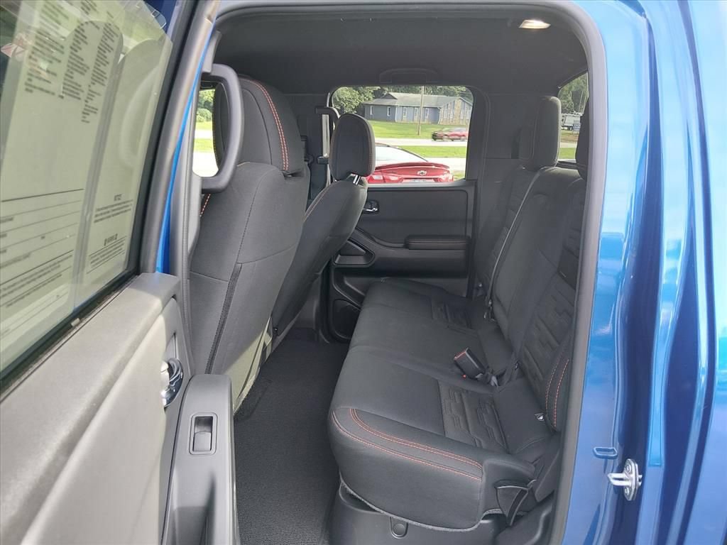 Certified 2025 Nissan Frontier Pro-X RWD image 13
