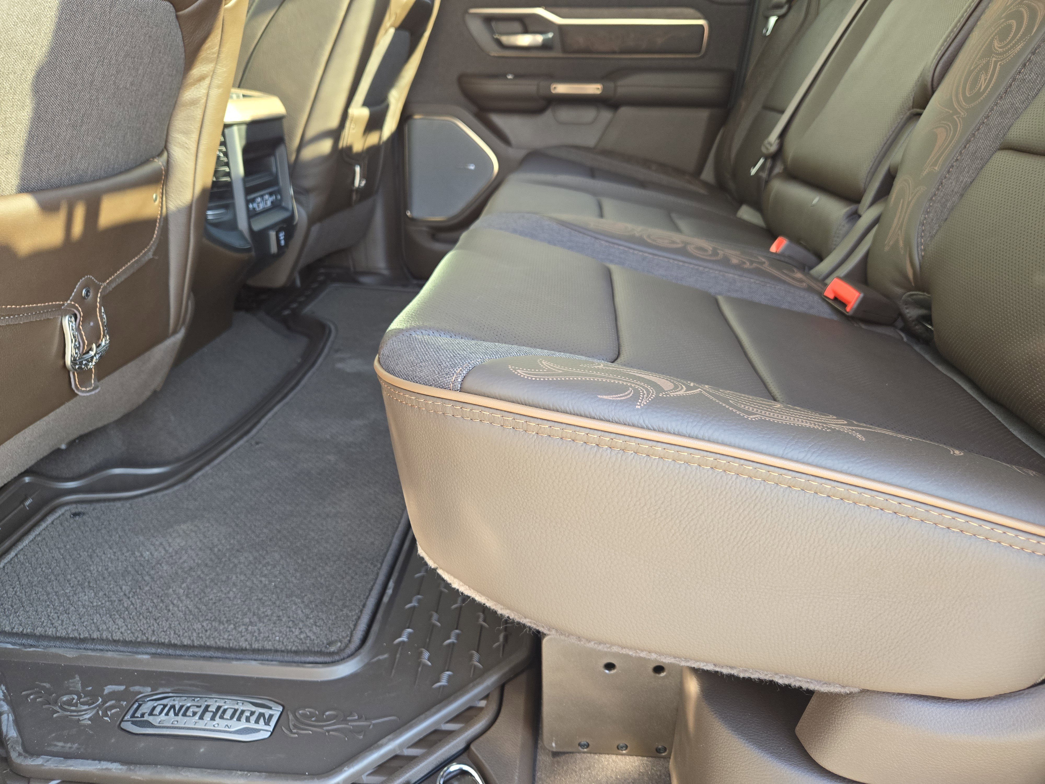 New 2026 RAM 1500 Limited w/ Bed Utility Group image 22